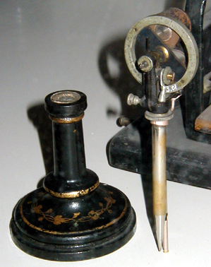 Illustration for article titled Strange Edison Inventions Gallery